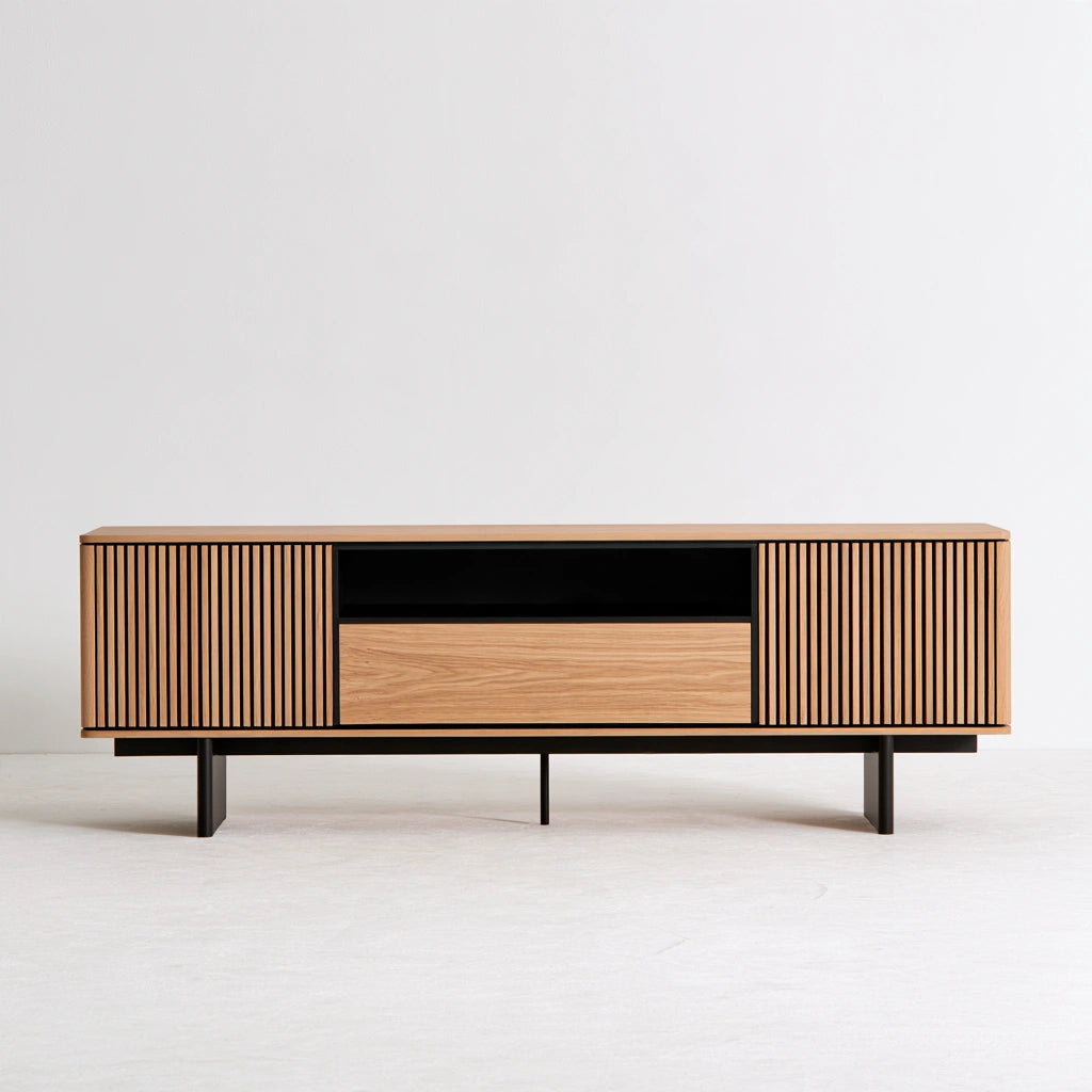 Modernes Sideboard, in Eichenoptik, Farbe: hellbraun